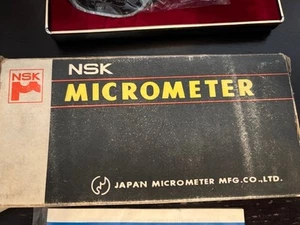 Micrómetro digital rodante NSK 550-601 rango de 0-1", graduación de 0,0001" - Imagen 1 de 4