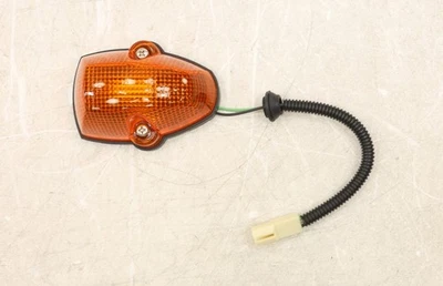 NEW OEM Mitsubishi Roof Clearance Lamp Right MK461903 Mitsubishi FUSO Canter - Image 1 of 4