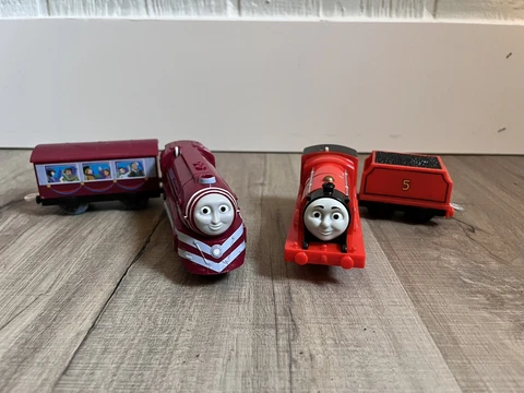 Thomas Trackmaster James And Caitlin Toy 2006 GUC #5 Tender Motorized Cover