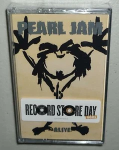 PEARL JAM ALIVE (2021 RSD) BRAND NEW SEALED LIMITED EDITION CASSETTE TAPE - Picture 1 of 2