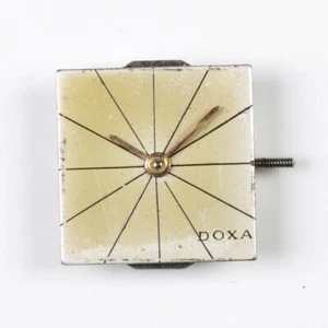 DOXA Cal. 5-1/2 42 Quadrante e movimento / Dial Movement - Picture 1 of 3