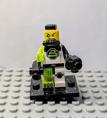 LEGO Space Series 26 Minifigures 71046 CMF  BLACKTRON MUTANT MINT RARE AUTHENTIC - Image 1 of 4