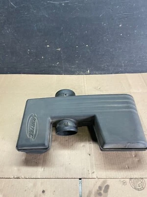 2007 to 2012 Chevrolet Colorado Air Filter Cleaner Box M2562 PS - Image 1 of 4