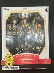 Kingdom Hearts 3 III Square Enix Sora Guardian Form SDCC Figure Some Box Damage - Picture 1 of 3