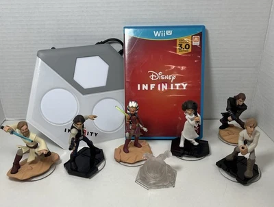 Disney Infinity 3.0 Wii U Game Bundle With Portal &  7 Star Wars Figures - Image 1 of 4