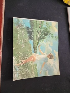 1974 Vintage Top Value Briefmarken Geschenkkatalog (Bauernhof/Mädchen/Gänseblümchenfeld) - Bild 1 von 5