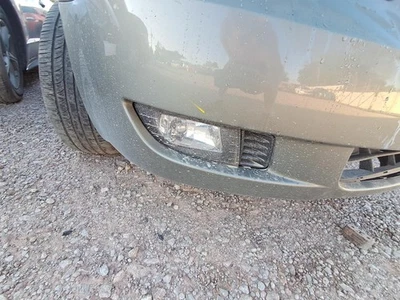 Luz de conducción usada se adapta a: Hyundai Sonata 2008 parachoques antiniebla montado grado A Foto 1 de 4