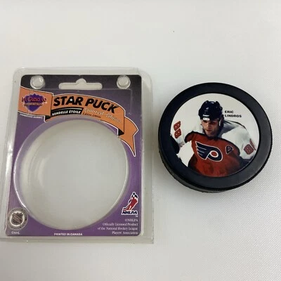 In Glas Co 3" Star Puck Ltd. Edition Eric Lindros Flyers NHL NHLPA Off. Licensed Foto 1 de 4