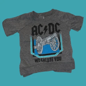 Camiseta manga corta bebé AC/DC We Salute You talla 3-6 meses - Imagen 1 de 3