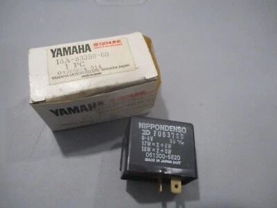 NOS 雅马哈原始设备制造商闪光灯继电器组件 83-84 RX50 82-83 XT125 15A-83350-60 — 第 1/4 张图片