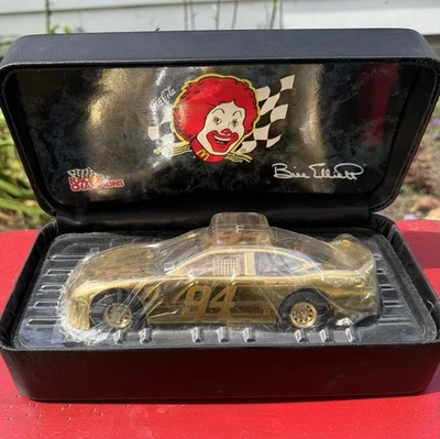 Coche Bill Elliott #94 McDonald's NASCAR 50 aniversario chapado en oro 1:24 24k Foto 1 de 4