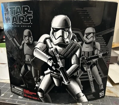 Figura Star Wars The Black Series First Order Stormtrooper 6" exclusiva de Amazon Foto 1 de 3