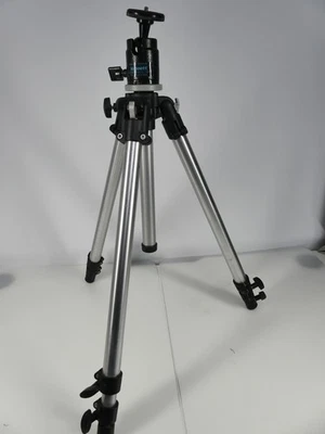 MANFROTTO PROFESSIONAL TRIPOD ART 190 WITH KENNETT HEAD 2261 - Image 1 of 4