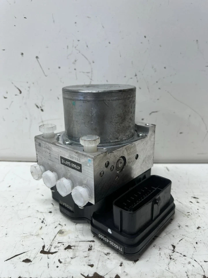 Nissan Murano 2016 2017 módulo de bomba de freno ABS 2,5 L 47660-5AF1E OEM R1215 Foto 1 de 4