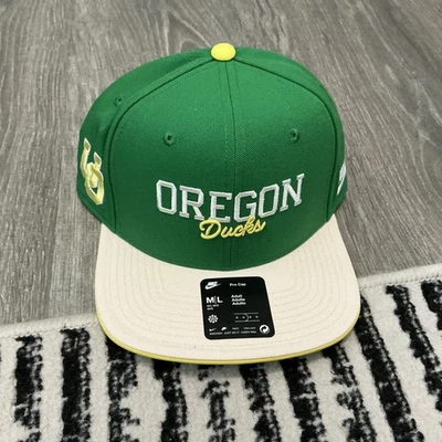 Boné NIke Oregon Ducks Pro tamanho adulto: M/L verde/amarelo Dri-Fit 2025 “UO” - Imagem 1 de 4