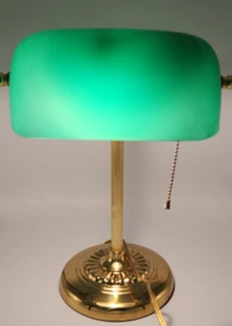 Vintage Banker's Desk Lamp Green shade brass base Dana Lighting 9400 Works w/box - Picture 1 of 24