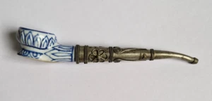 Vintage Style Bowl Smoking Pipe Blue & White Ceramic Porcelain Clay Collectable - Picture 1 of 6