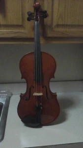 E. HEINRICH ROTH VIOLA WITH FIBERGLASS BOW & HARDCOVER CASE - Picture 1 of 12