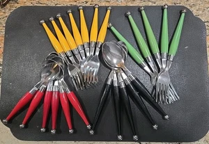 23 pc Lot of Stainless Flatware - Picture 1 of 3