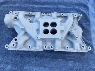 Colector de admisión Mustang Cougar Torino 351W 351 Windsor 4 barriles C90E-9425-E Foto 1 de 4