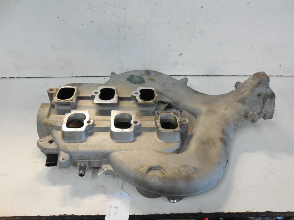 Верхний впускной коллектор 05–2007 Cadillac CTS 12604357 2,8 л - Изображение 1 из 4