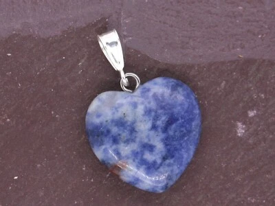 Pendente E Collana A Cuore In Sodalite Blu Naturale In Argento Sterling 16mm - Immagine 1 di 4
