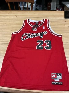 Vintage Nike Michael Jordan 1984 Chicago Bulls NBA 8403 Swingman Team JERSEY XL - Picture 1 of 9