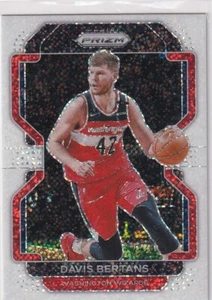 Panini Prizm 2021-22 NBA Basketball No. 23 Davis Bertans White Sparkle SP - Bild 1 von 2