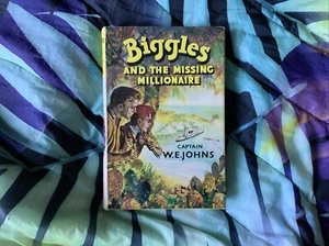 Biggles and the Missing Millionaire Captain C. E. Johns H/B D/J 1st Edn 1961 - Picture 1 of 12