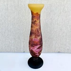 Vintage French Tip Galle Style Frosted Cameo Glass Vase - Picture 1 of 10