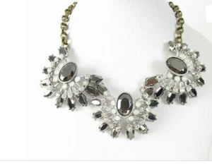 $68 Betsey  Johnson WHITEOUT  Statement Black Clear Grey Art Deco Necklace Z20 - Picture 1 of 5