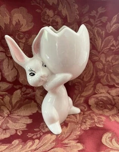 Vintage Ceramic Spring Easter Bunny Rabbit with Egg Planter Cup - Picture 1 of 6