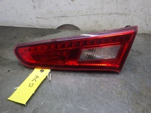 Luz trasera puerta trasera arranque sistema operativo lateral derecho Alfa Romeo Giulietta 2013 50531400 AG51 - Imagen 1 de 6