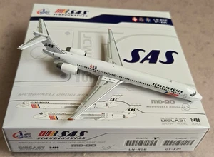 JC Wings MD-90 SAS  Scandinavian Airlines LN-ROB in 1:400 - Picture 1 of 6