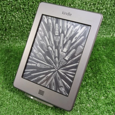Amazon Kindle Touch 4th Generation 4GB e-reader D01200 - Image 1 of 4