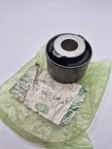 Land Rover Freelander Mk2 Genuine Rear Trailing Arm Bush LR001185 New OEM Part - Picture 1 of 7