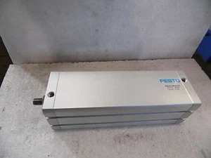 Festo 536330 Kompaktzylinder ADN-63-190-A-P-A gebraucht gut - Bild 1 von 1