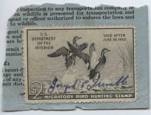 Estampilla de pato de Estados Unidos 1951 en pieza de licencia - Imagen 1 de 1