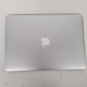 Apple MacBook Air 13.3 inch A1466 2015 Core i5 8GB RAM 512 GB SSD *C-GRADE* - Picture 1 of 10