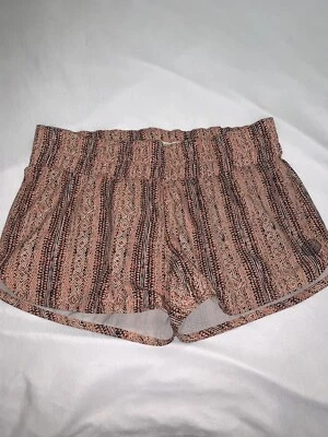 Volcom Women's Size 10 Pink Swim / Beach Shorts B35 - Image 1 of 4