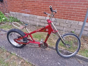 Schwinn Stingray Chopper Bike Classic, Collectible, Dark Red - Picture 1 of 3