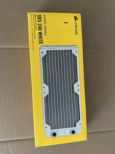 Corsair Hydro X Series XR5 240mm Water Cooling Radiator, White - Afbeelding 1 van 2