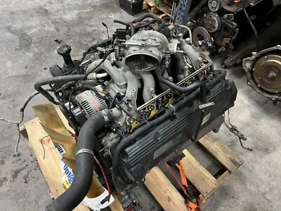 Ford V10 2000 motor de 6,8 L completo sin carga central F250 F350 Excursion Foto 1 de 4