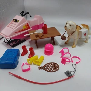 Arco Barbie Winter Holiday Set Ersatzteile Hund, Tisch etc unvollständiges Set - Bild 1 von 12