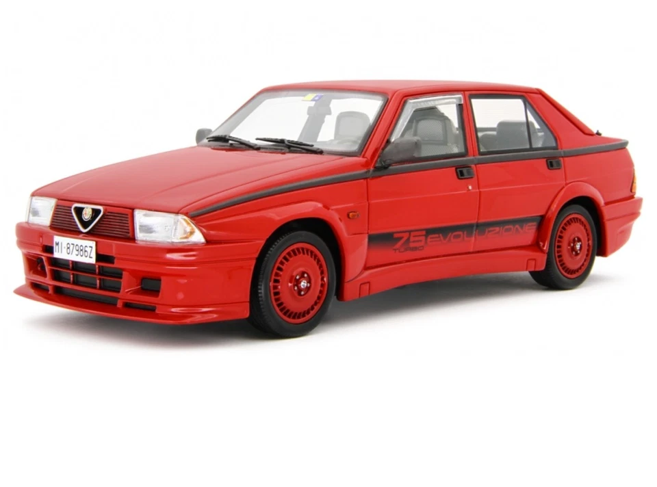 Laudoracing Alfa Romeo 75 1.8I Turbo EVOLUZIONE red 1986 1/18 LM163