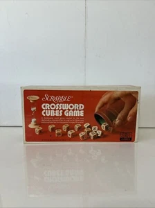 Vintage 1976 Scrabble Crossword Cubes Game Selchow & Righter - Picture 1 of 9