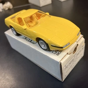 Dealer Promo Corvette ZR1 1992 AMT/ERTL Yellow Car 1/25 scale New In Box Origina - Picture 1 of 5