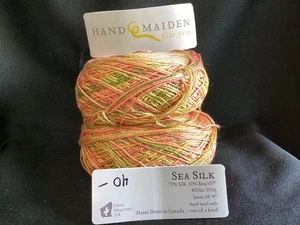 2 seltene Hand Maiden "Sea Silk" - 70% Seide & 30% Seacell - weiche Rosa, gelb, grün - Bild 1 von 4