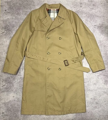 Trench coat masculino JW Anderson x Uniqlo com cinto peito duplo bronzeado/xadrez tamanho G - Imagem 1 de 4