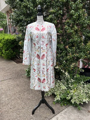 Abrigo de primavera Spiegel azul seda cruda naranja bordado 6 Foto 1 de 4